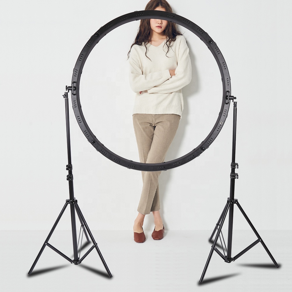 120W LEDリングライト、ワイヤーコントロール式、スタジ - Lighting In Photography Studio のレビューと価格